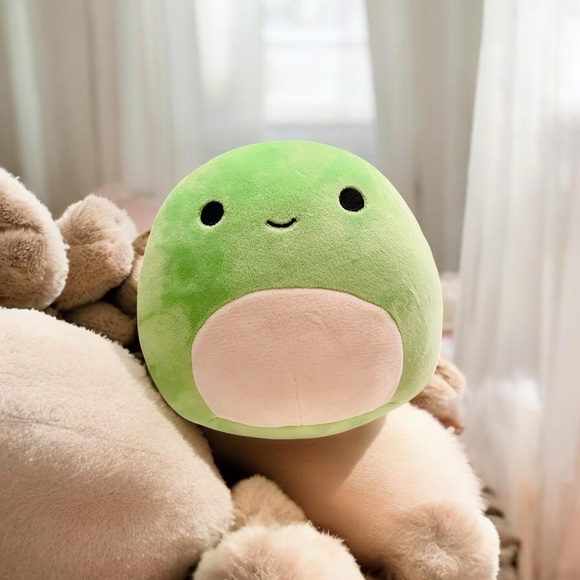 Squishmallows Other - Original Squishmallow Henry the Turtle Plush Toy in Light Green & White Color